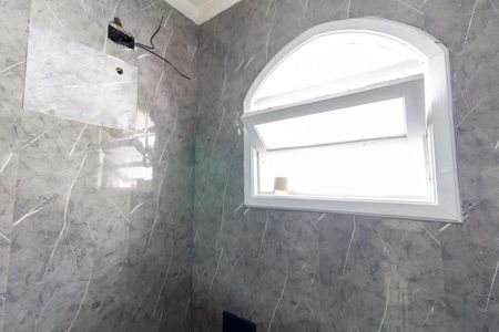 Banheiro de casa para alugar com 3 quartos, 300m² em Vila São Francisco (zona Leste), São Paulo