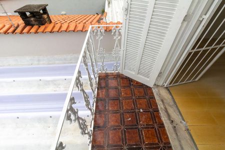 Sacada de casa para alugar com 3 quartos, 300m² em Vila São Francisco (zona Leste), São Paulo