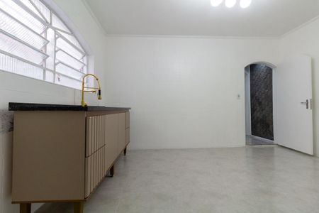 Casa para alugar com 300m², 3 quartos e 2 vagas Casa para alugar com 300m², 3 quartos e 2 vagasCozinha