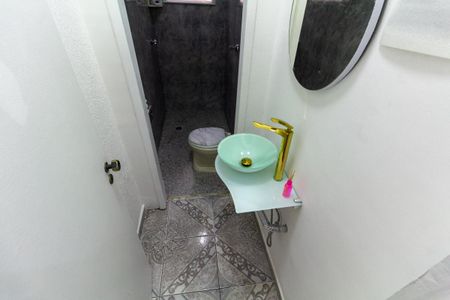 Casa para alugar com 300m², 3 quartos e 2 vagas Casa para alugar com 300m², 3 quartos e 2 vagasLavabo