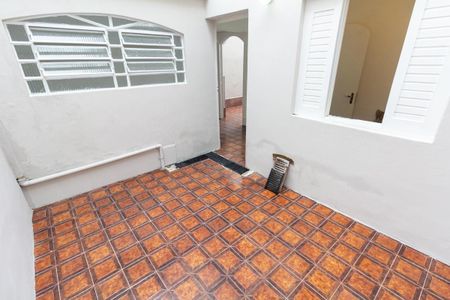 Casa para alugar com 300m², 3 quartos e 2 vagas Casa para alugar com 300m², 3 quartos e 2 vagasQuintal