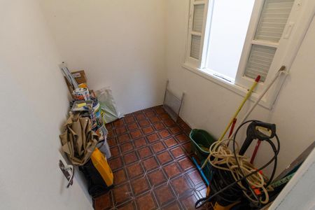 Casa para alugar com 300m², 3 quartos e 2 vagas Casa para alugar com 300m², 3 quartos e 2 vagasQuarto de Serviço