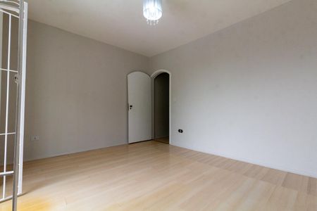 Casa para alugar com 300m², 3 quartos e 2 vagas Casa para alugar com 300m², 3 quartos e 2 vagasQuarto 1