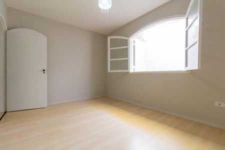 Casa para alugar com 300m², 3 quartos e 2 vagas Casa para alugar com 300m², 3 quartos e 2 vagasQuarto 3