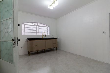 Casa para alugar com 300m², 3 quartos e 2 vagas Casa para alugar com 300m², 3 quartos e 2 vagasCozinha