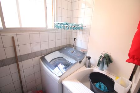 Apartamento à venda com 65m², 3 quartos e 1 vagaCozinha e Área de Serviço