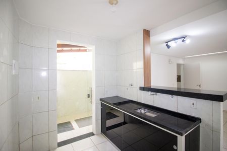 Apartamento à venda com 60m², 2 quartos e 1 vagaCozinha e Área de Serviço