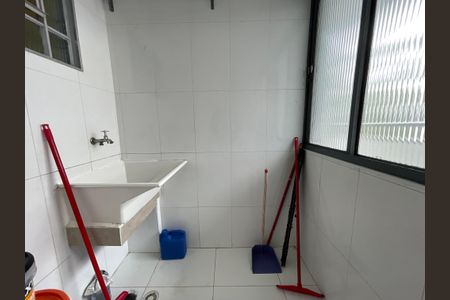 Apartamento para alugar com 45m², 2 quartos e sem vagaCozinha e Área de Serviço