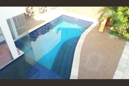 Casa de condomínio à venda com 700m², 5 quartos e 3 vagas