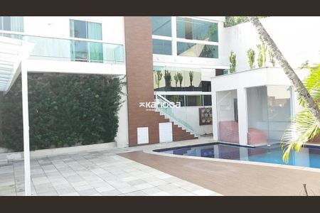 Casa de condomínio à venda com 700m², 5 quartos e 3 vagas