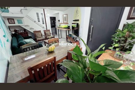 Casa à venda com 140m², 3 quartos e sem vaga