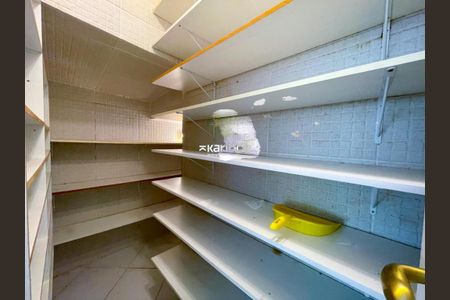 Casa à venda com 350m², 4 quartos e 3 vagas