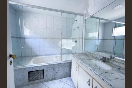 Casa à venda com 350m², 4 quartos e 3 vagas