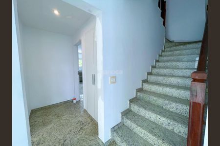 Casa à venda com 350m², 4 quartos e 3 vagas