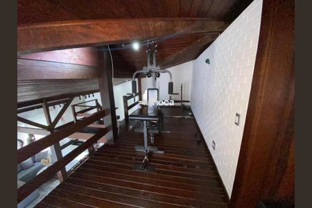 Casa de condomínio à venda com 286m², 4 quartos e 1 vaga