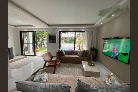 Casa de condomínio à venda com 286m², 4 quartos e 1 vaga