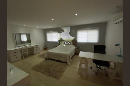 Casa de condomínio à venda com 286m², 4 quartos e 1 vaga