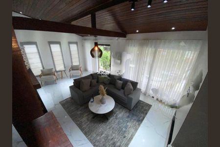 Casa de condomínio à venda com 286m², 4 quartos e 1 vaga