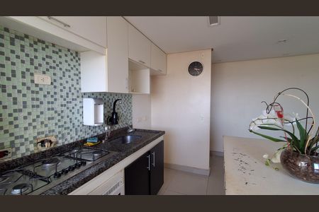 Cozinha  de apartamento à venda com 2 quartos, 57m² em Vila Goncalves, São Bernardo do Campo