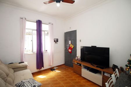 Sala de apartamento à venda com 1 quarto, 54m² em Olaria, Rio de Janeiro