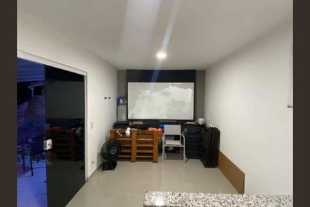 Casa de condomínio à venda com 125m², 3 quartos e sem vaga