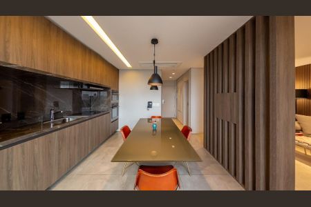 Foto 06 de apartamento à venda com 2 quartos, 119m² em Pinheiros, São Paulo