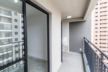 Varanda de apartamento para alugar com 2 quartos, 59m² em Jardim Maria Helena, Barueri