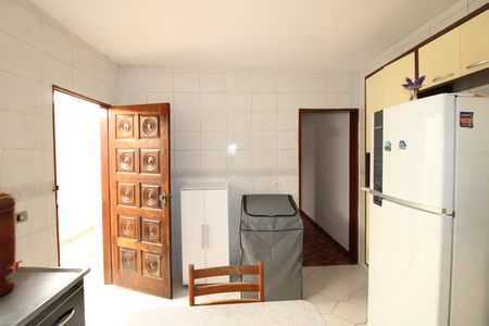 Casa à venda com 126m², 2 quartos e 2 vagasCozinha