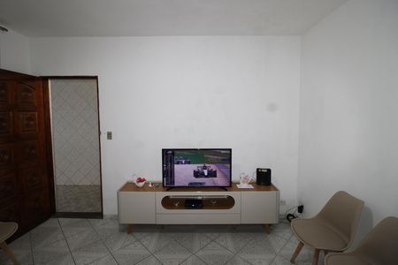 Sala de casa para alugar com 2 quartos, 126m² em Vila Jacuí, São Paulo