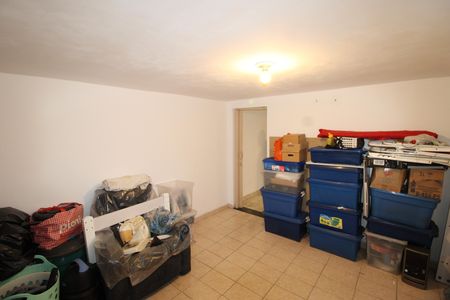 Casa à venda com 126m², 2 quartos e 2 vagasQuarto da Edícula