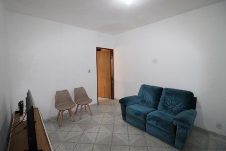 Sala de casa para alugar com 2 quartos, 126m² em Vila Jacuí, São Paulo