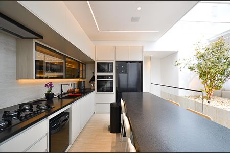 Apartamento à venda com 150m², 2 quartos e 1 vagaCozinha Cobertura