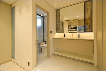 Apartamento à venda com 150m², 2 quartos e 1 vagaBanheiro Suíte