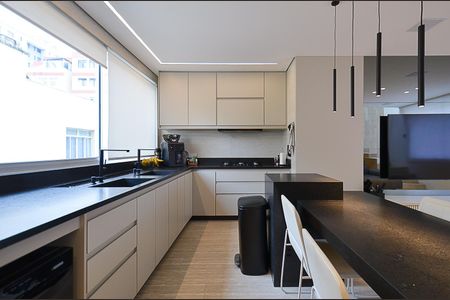 Apartamento à venda com 150m², 2 quartos e 1 vagaCozinha