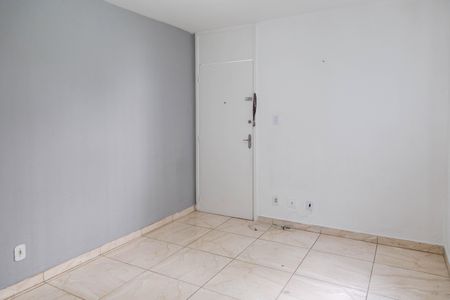 Sala de apartamento para alugar com 2 quartos, 42m² em Vila Izabel, Guarulhos