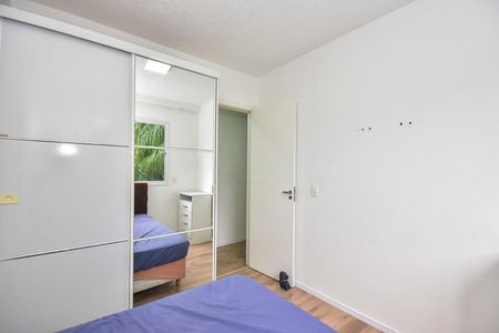 Quarto 1 de apartamento para alugar com 2 quartos, 46m² em Jardim Leonidas Moreira, São Paulo