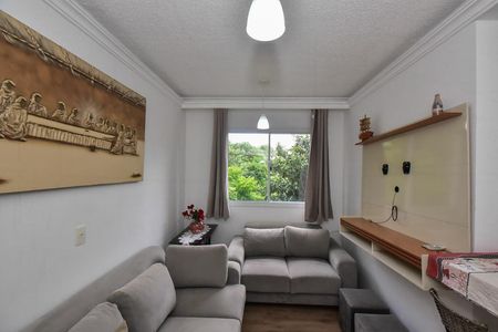 Sala de apartamento para alugar com 2 quartos, 46m² em Jardim Leonidas Moreira, São Paulo