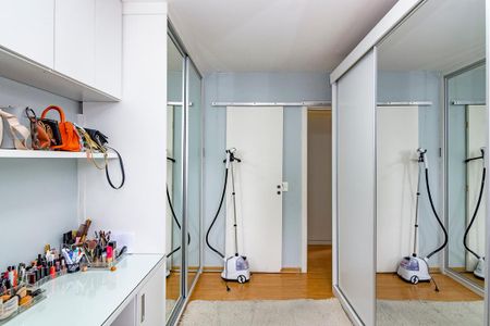 Apartamento à venda com 98m², 3 quartos e 2 vagasQuarto 3