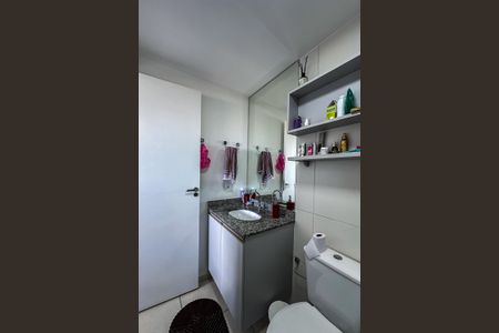 Apartamento à venda com 68m², 3 quartos e 2 vagasBanheiro da Suíte