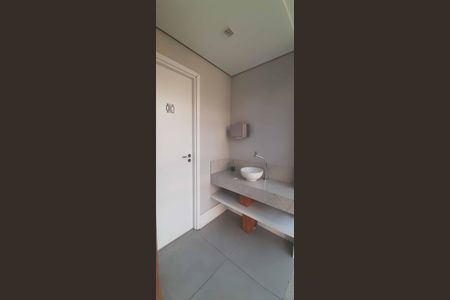 Apartamento para alugar com 96m², 3 quartos e 2 vagasBanheiro do Hall