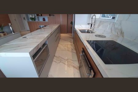 Apartamento para alugar com 96m², 3 quartos e 2 vagasCozinha