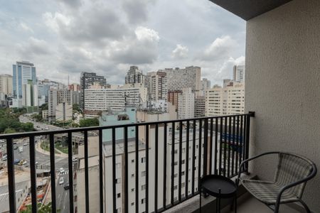 Studio à venda com 19m², 1 quarto e sem vaga Studio à venda com 19m², 1 quarto e sem vagaSacada