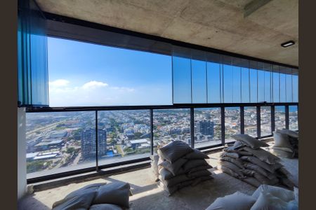Apartamento à venda com 100m², 3 quartos e 1 vaga Apartamento à venda com 100m², 3 quartos e 1 vagaVaranda