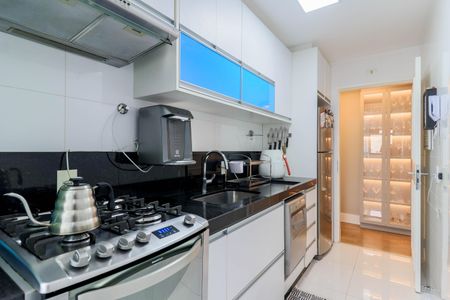 Apartamento à venda com 71m², 2 quartos e 1 vagaCozinha