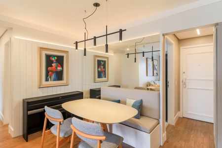 Apartamento à venda com 71m², 2 quartos e 1 vagaSala