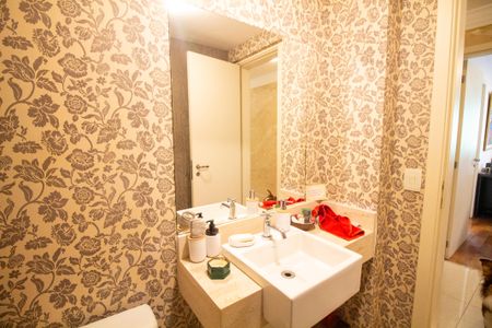 Apartamento para alugar com 200m², 4 quartos e 4 vagasLavabo