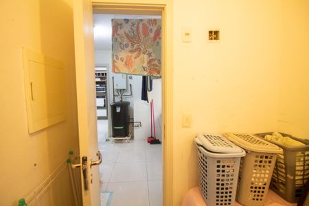 Apartamento para alugar com 200m², 4 quartos e 4 vagasDispensa / Quarto de Serviço