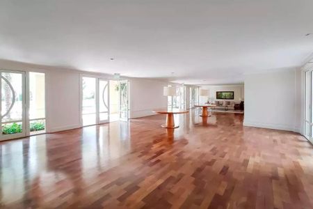 Apartamento para alugar com 200m², 4 quartos e 4 vagasÁrea comum - Salão de Festas