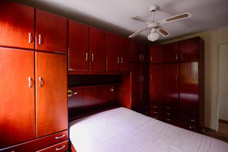 Quarto 1 de apartamento para alugar com 2 quartos, 62m² em Jardim Santa Emilia, São Paulo