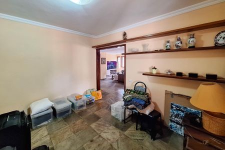 Casa à venda com 560m², 5 quartos e 3 vagasSala 3